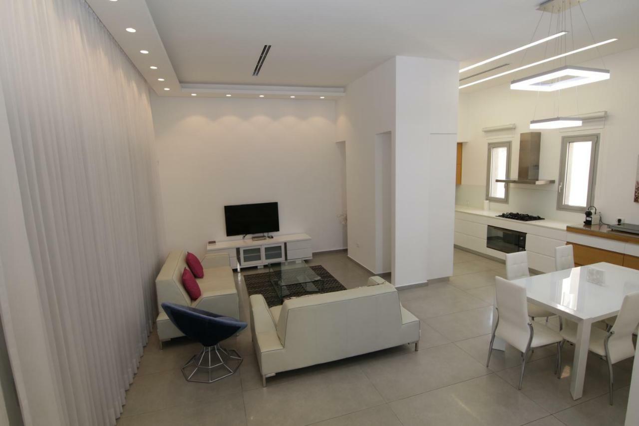 Seascape Terraces Netanya Villa Exterior photo